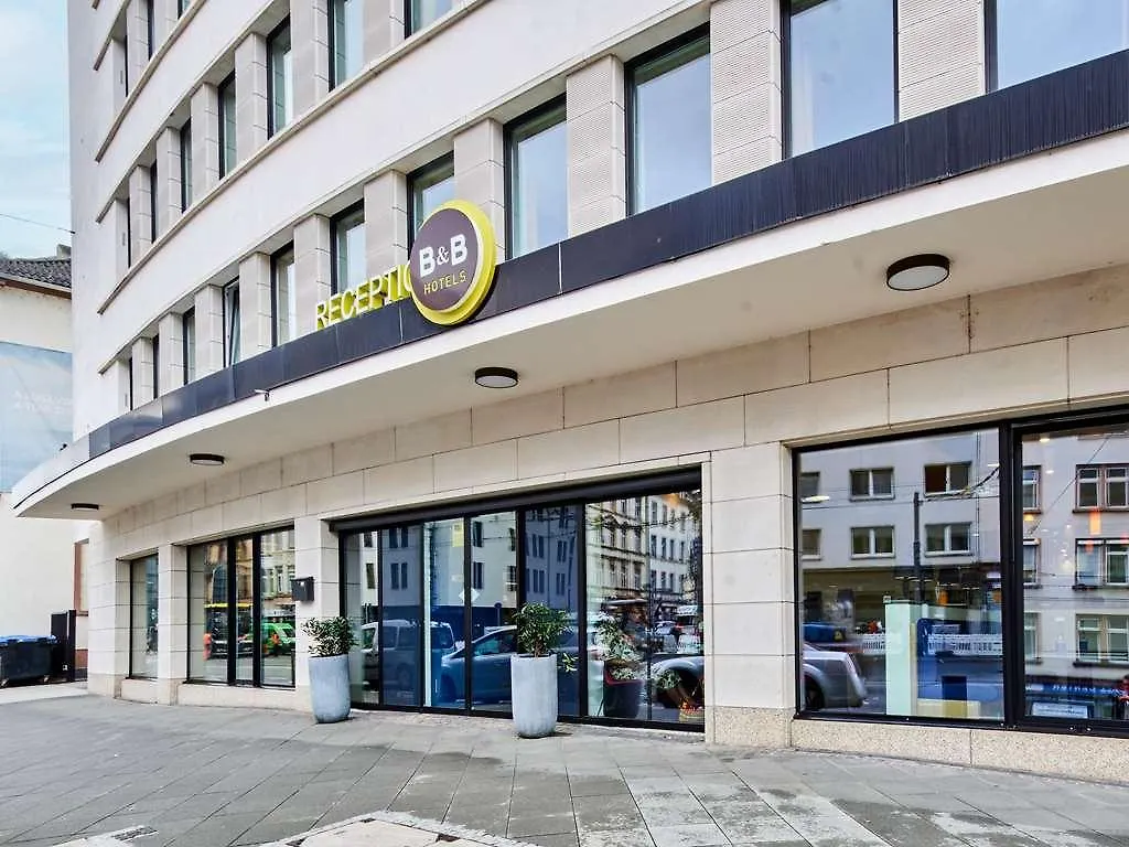 B&B Hotel Frankfurt-Hbf contacts